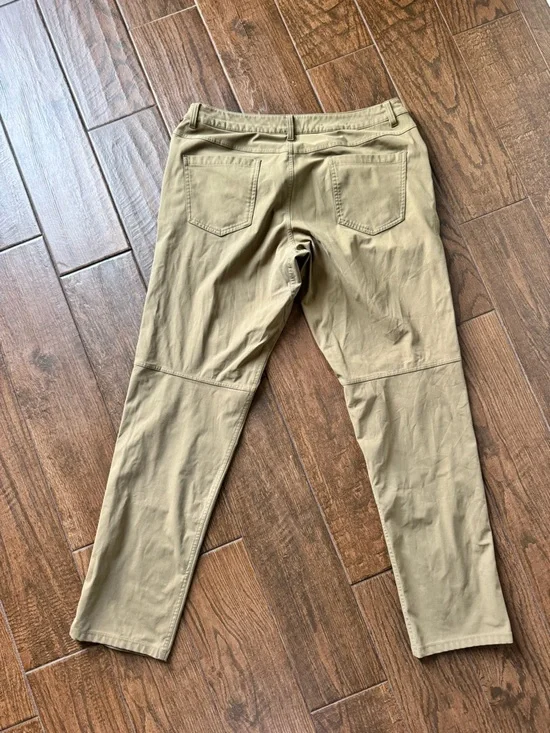 Lululemon Mens ABC Pant Tan Size 36 GUC 33Inseam - Picture 4 of 8